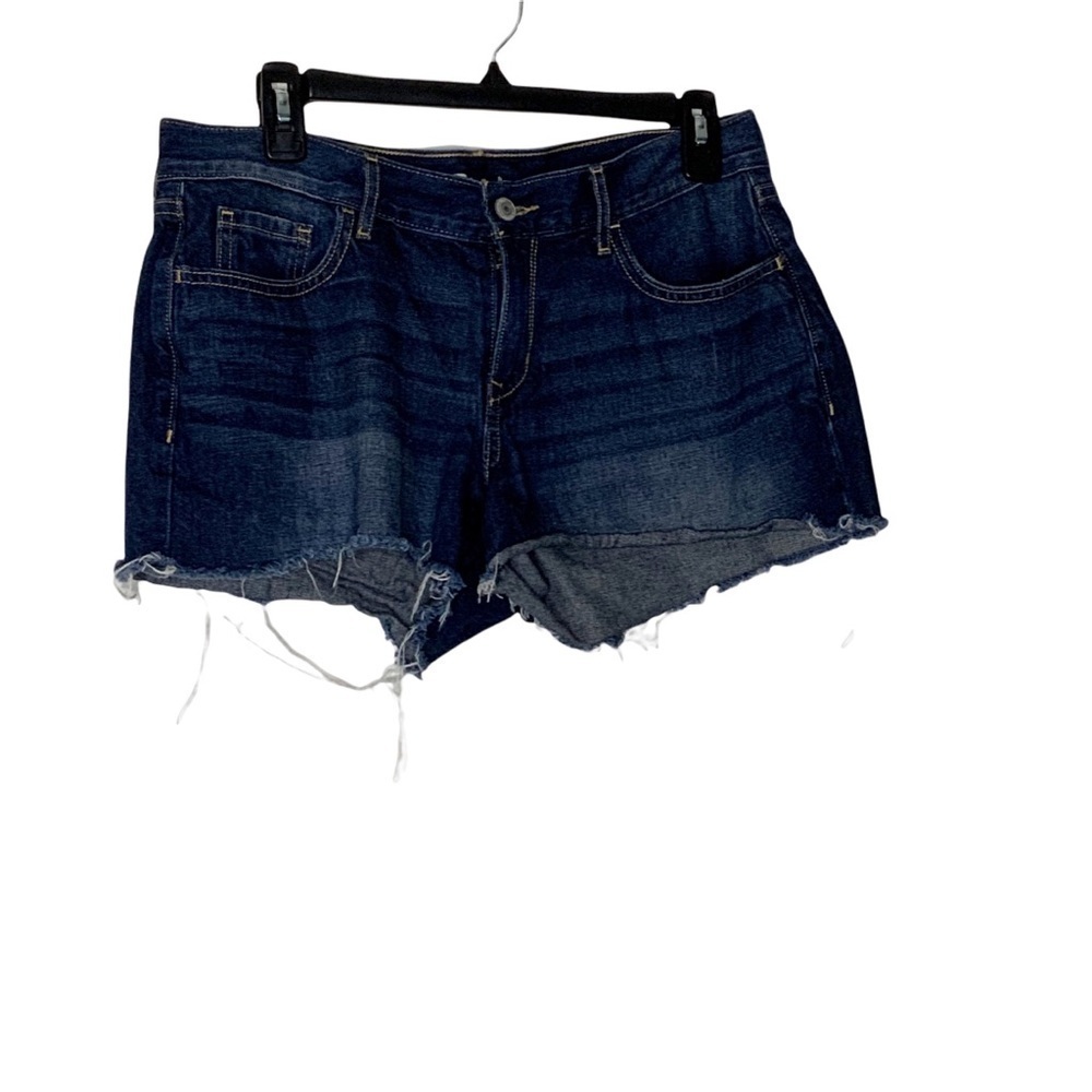 Old NAVY regular cut off jean shorts. Distressed hem. Size 4